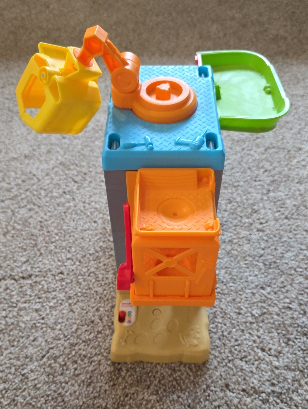 Fisher-Price Little People Load Up ‘n Learn Construction Site And Pick Up Truck - Picture 9 of 13